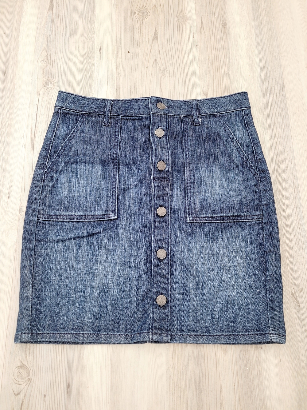 Banana Republic Navy Denim Jeans with Beige Label